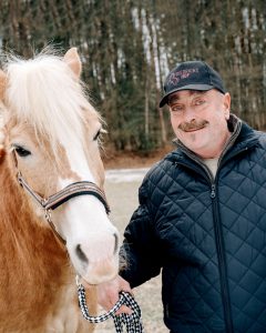 Reiterferien - Pferd Johnny mit Thomas - Familienresort Friedrichshof